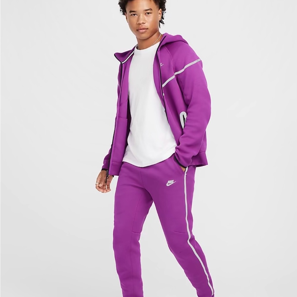 Nike tech reflective “purple” NEW